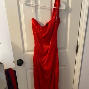 Lulus midi red one shoulder dress